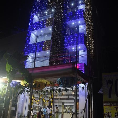 Hotel Kasi Inn 탄자부르 외부 사진