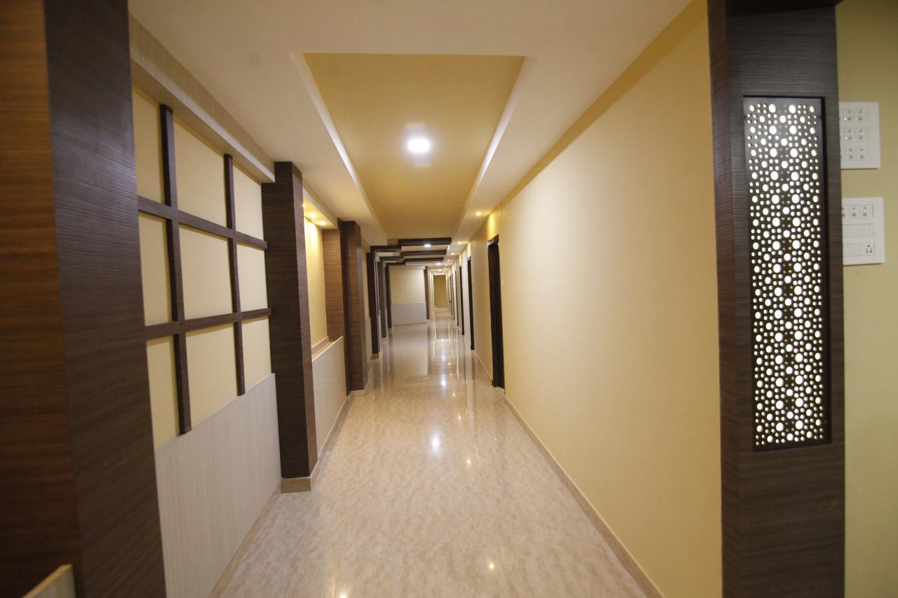 Hotel Kasi Inn 탄자부르 외부 사진