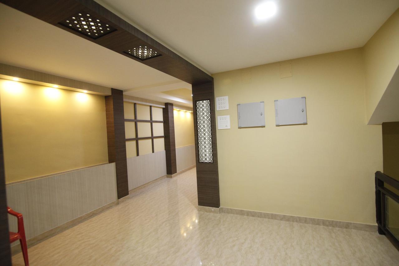 Hotel Kasi Inn 탄자부르 외부 사진